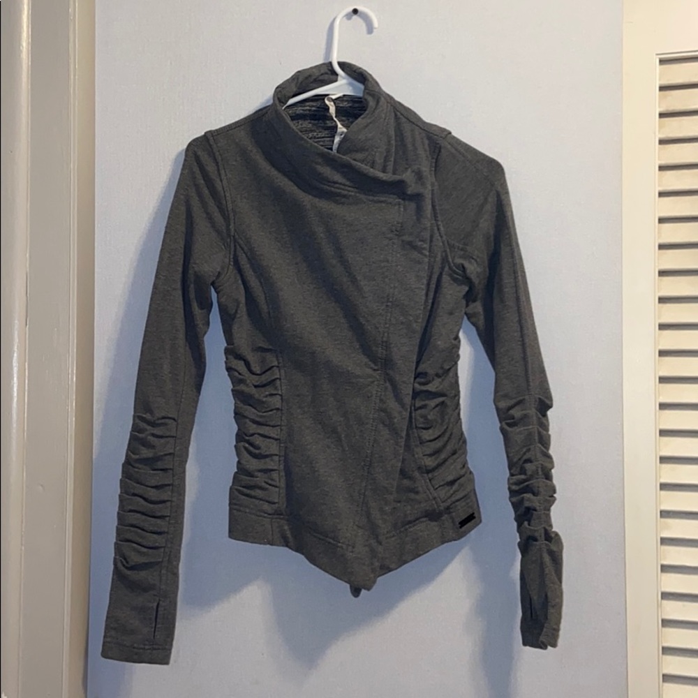 Lululemon Grey Long-Sleeved Jacket, Size 4